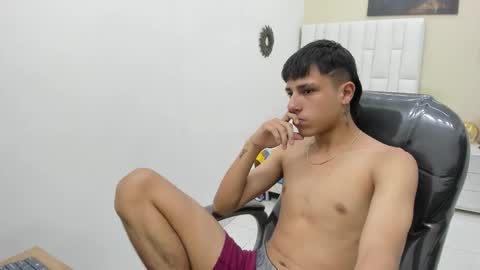 Snapshot of lucas_rivass chatting on 11.15.25 LUCAS RIVAS online show from 11.15.25