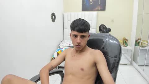 Snapshot of lucas_rivass chatting on 11.18.25 LUCAS RIVAS online show from 11.18.25