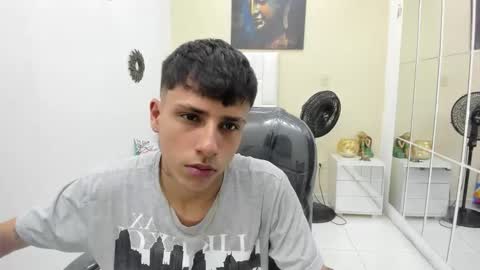 Snapshot of lucas_rivass chatting on 11.19.25 LUCAS RIVAS online show from 11.19.25