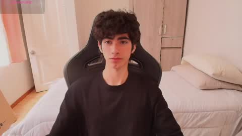 lucas_xo online show from 06.03.26