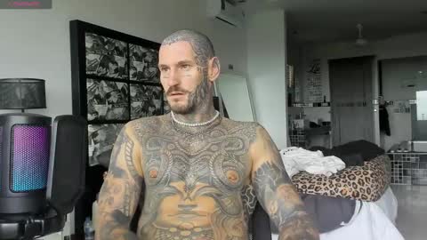 lucasexclusive online show from 12.10.24