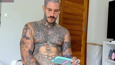 lucasexclusive online show from 10.07.25