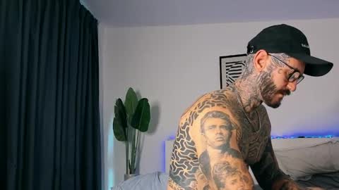 Snapshot of lucasexclusive chatting on 05.19.26 lucasexclusive online show from 05.19.26
