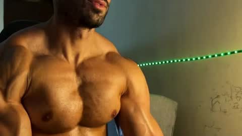 lucasfit24 online show from 08.01.26