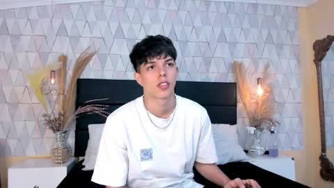 Snapshot of lucasopry chatting on 04.06.26 Lucasopry online show from 04.06.26