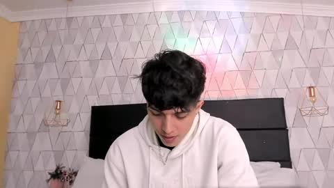 Snapshot of lucasopry chatting on 04.10.26 Lucasopry online show from 04.10.26