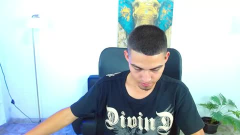 Lucas online show from 04.10.26