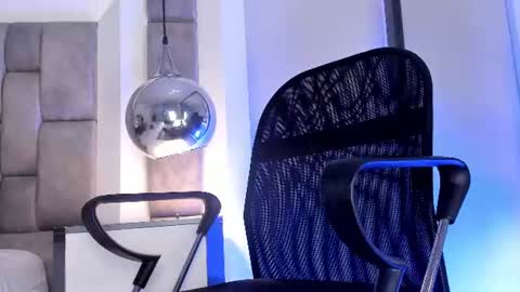lucasthomson_ online show from 06.26.26