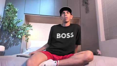 Lucca Moreti online show from 04.02.26