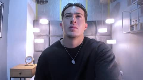 luccagrey online show from 11.08.25