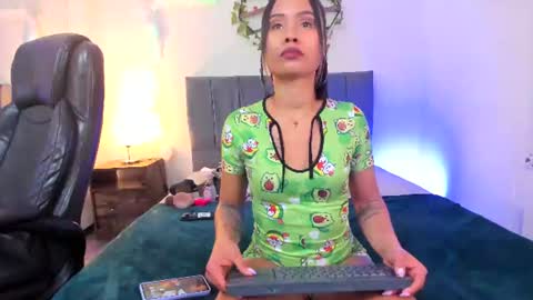 Snapshot of lucerop_ chatting on 06.14.26 Lucero online show from 06.14.26