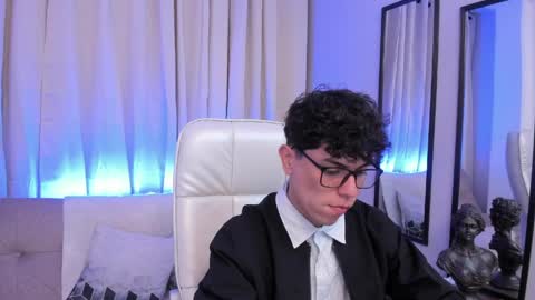 Lucho online show from 04.12.26