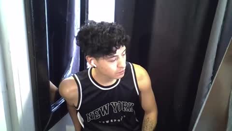 Snapshot of luchosaando chatting on 05.06.26 Felipe online show from 05.06.26