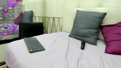 lucia78shy online show from 10.17.25