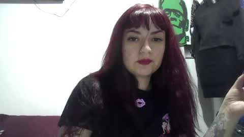 Snapshot of lucia_d_carton chatting on 05.30.26 Lulu DCarton online show from 05.30.26