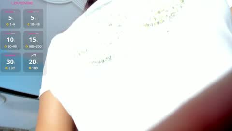 L u c i a  online show from 04.16.26