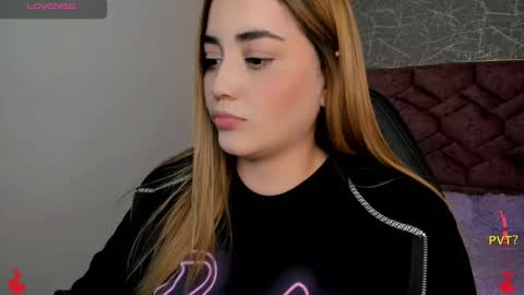 lucia star  online show from 01.13.25