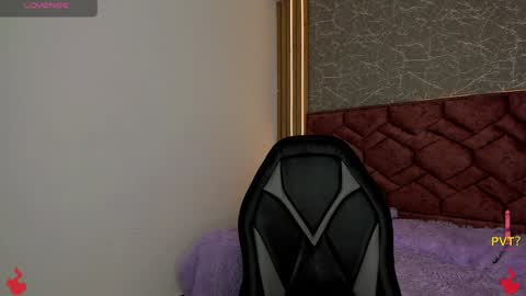 lucia star  online show from 01.21.25