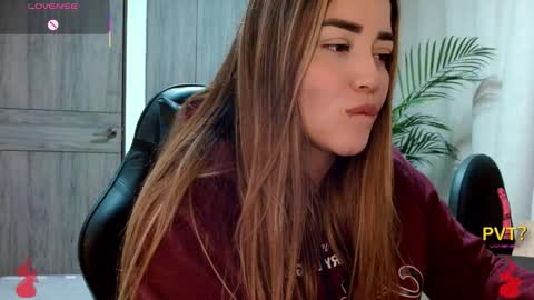 lucia star  online show from 02.14.26