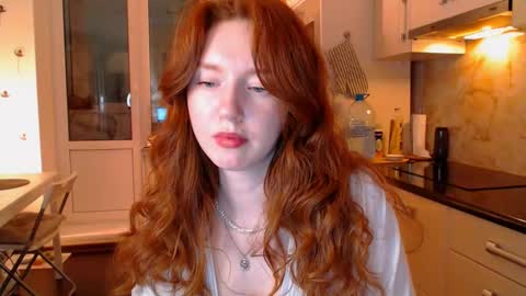 Snapshot of luciacoy chatting on 12.21.24 Lucia online show from 12.21.24