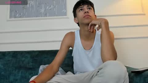 Snapshot of lucian_davi chatting on 01.07.25 Pirulo online show from 01.07.25