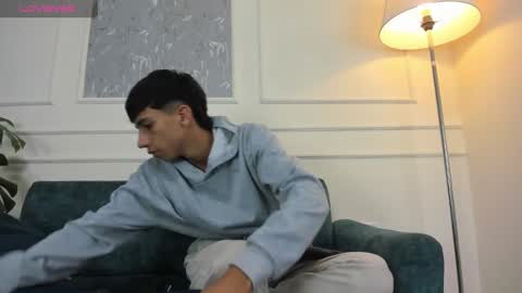 Snapshot of lucian_davi chatting on 01.16.25 Pirulo online show from 01.16.25