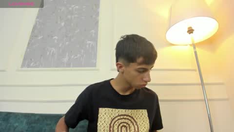 Snapshot of lucian_davi chatting on 01.28.25 Pirulo online show from 01.28.25
