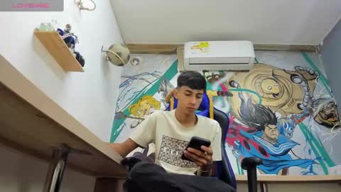 Snapshot of lucian_davi chatting on 02.05.25 Pirulo online show from 02.05.25