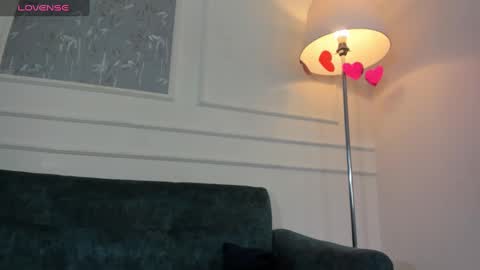 Snapshot of lucian_davi chatting on 02.20.25 Pirulo online show from 02.20.25