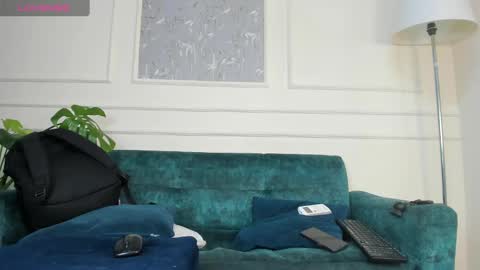 Snapshot of lucian_davi chatting on 03.06.25 Pirulo online show from 03.06.25