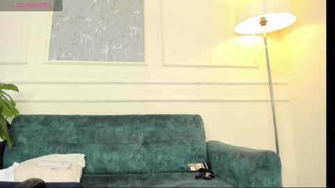 Snapshot of lucian_davi chatting on 03.08.25 Pirulo online show from 03.08.25