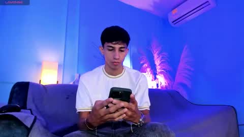 Snapshot of lucian_davi chatting on 09.09.25 Pirulo online show from 09.09.25