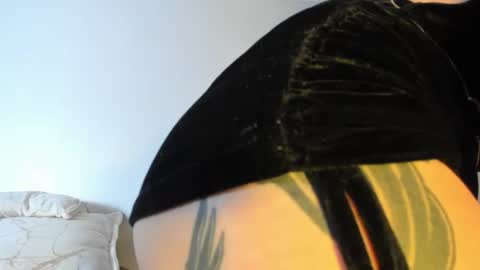 Snapshot of luciana_evaans chatting on 02.24.26 Luciana Evans online show from 02.24.26