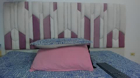 instagram luciana417  online show from 01.11.25