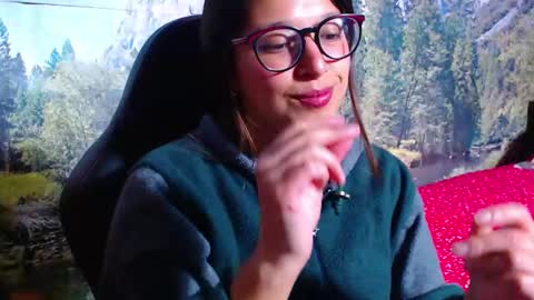 Lucy online show from 11.05.25