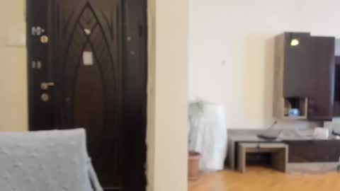 Mysterious Girl online show from 02.18.25