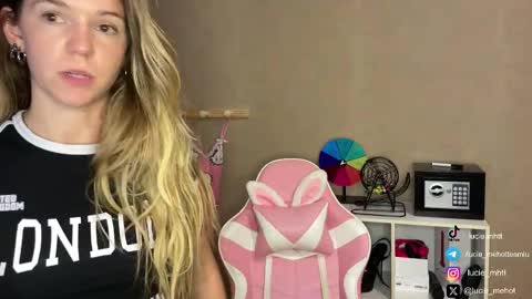 Lucie hot follow me on  online show from 09.18.25