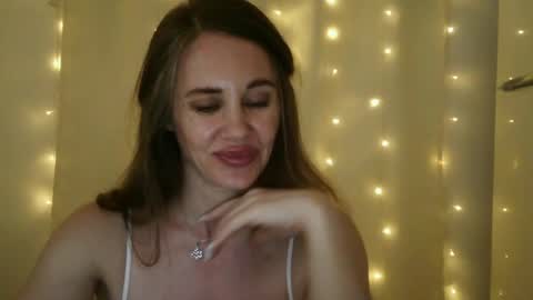 Snapshot of luciemack chatting on 06.24.26 LucieMack online show from 06.24.26
