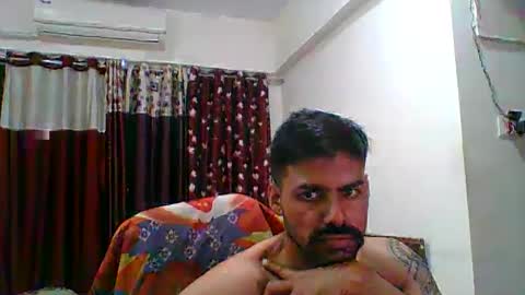 Snapshot of luciferdustin chatting on 10.07.25 luciferdustin online show from 10.07.25