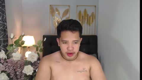 Snapshot of luciferhotcum chatting on 02.11.25 Luciferhotcum online show from 02.11.25