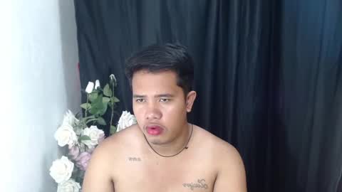 Snapshot of luciferhotcum chatting on 02.25.25 Luciferhotcum online show from 02.25.25