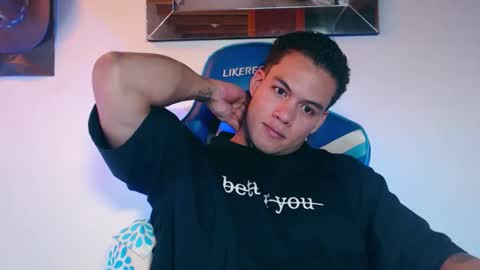 luciferstar01 online show from 04.16.26