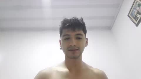 Snapshot of lucifferr_ chatting on 02.03.26 leonel online show from 02.03.26