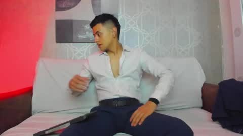 Leo online show from 03.08.25