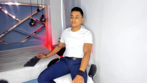 Leo online show from 11.27.25