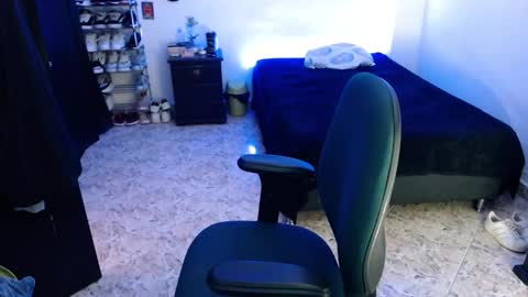 Snapshot of luciifer_hills chatting on 01.01.25 luciifer_hills online show from 01.01.25