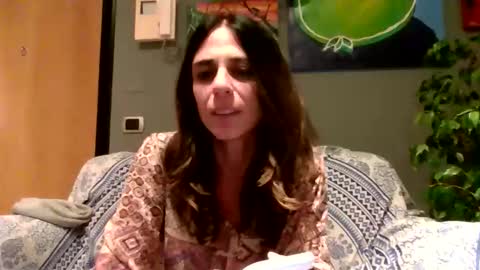 Snapshot of lucilla_yogisexy chatting on 11.20.25 Lucilla online show from 11.20.25