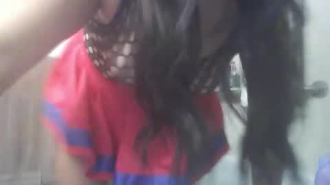 lucindalae online show from 12.04.25