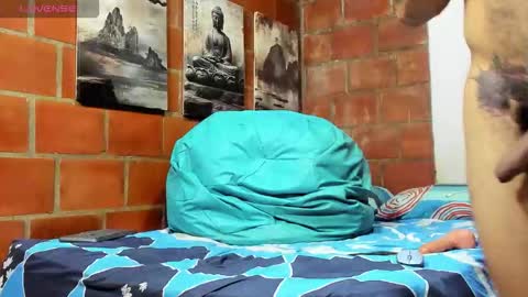 Snapshot of luck_andrew chatting on 03.01.26 luck_andrew online show from 03.01.26