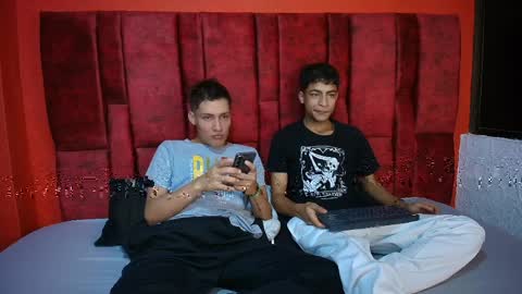 LUCK AND SAMUEL online show from 04.09.26